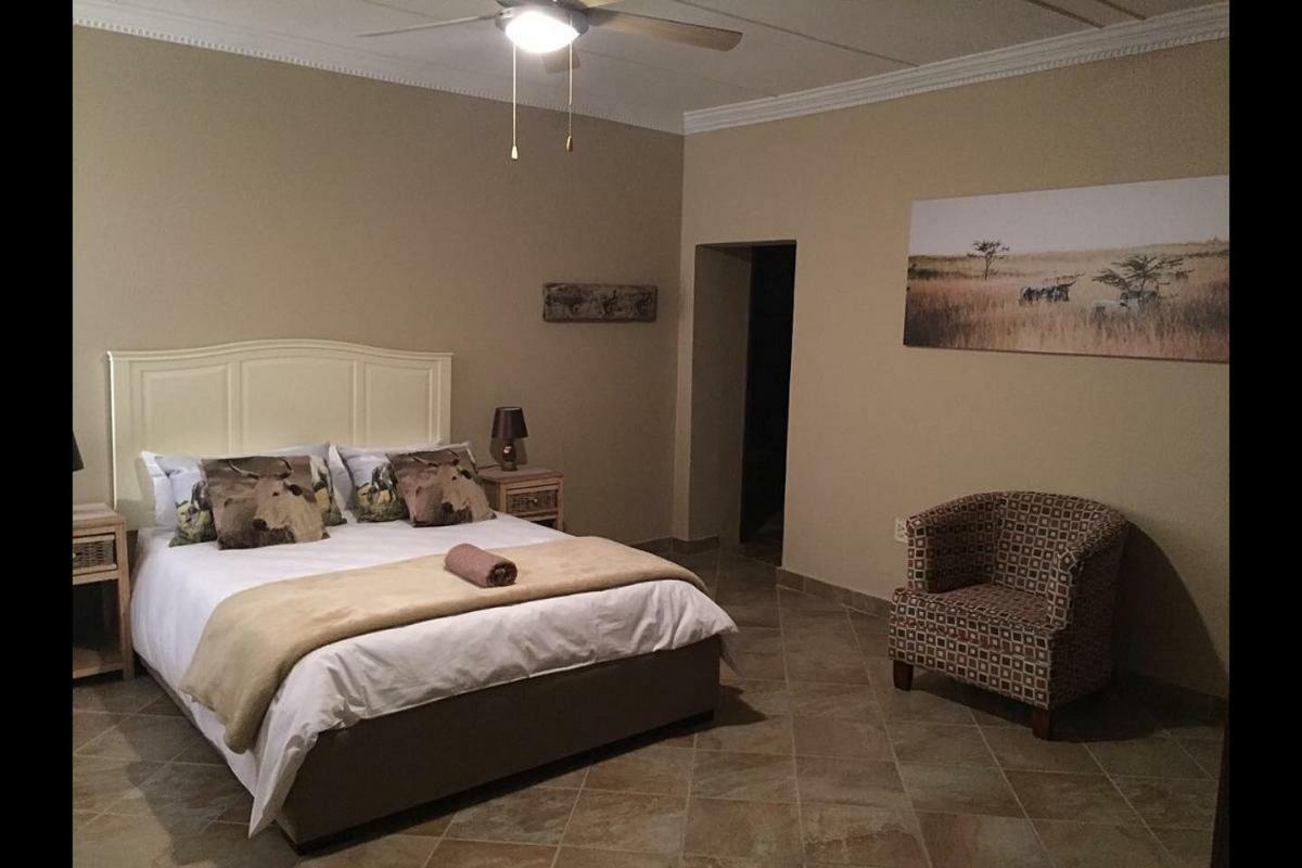 Esmarline Lodge Бритс Экстерьер фото